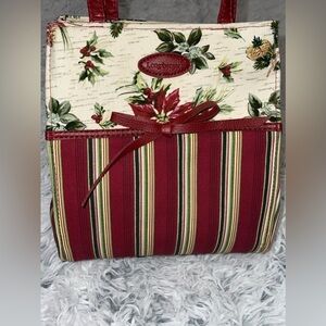 Longaberger Woman’s Tote Holiday